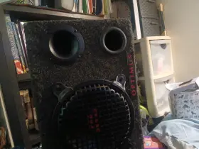 Hx121m 0ptimus 8 Inch 2 Way Hatchback Speakers Input 4 Ohms. 125 Watts Rms. Maximum Power 375 Watt