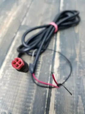 010-12199-04 Dxmoto Garmin Striker Vivid Power / Data Cable 4-pin 4cv 5cv 7cv 7sv 9sv