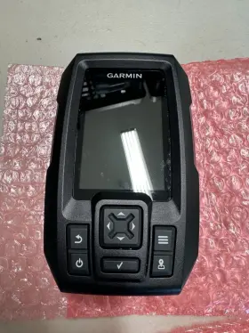 010-01550-00 Garmin Striker 4 Chirp Fishfinder With Dual Beam Transducer And Gps