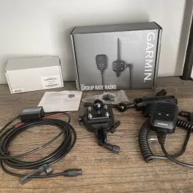 010-12998-00 Garmin Group Ride Radio 5.5 Inch Bluetooth Navigator