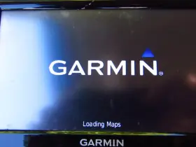 2555lmt Garmin Nuvi Bundle Car Charger-mount Gps 5 Inch Screen Size Lifetime Maps Works