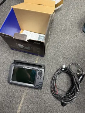 7xts Lowrance Hook Reveal 7x Tripleshot