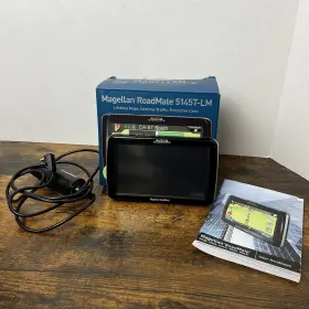 Magellan 0818100241588 Gps Roadmate 5145t-lm Auto Navigator 5 Inch Screen Power Adapter Bundle