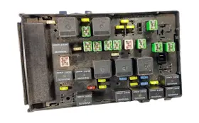 P04686940ae Mopar Dodge Grand Caravan Town Country Tipm Fuse Relay Box 04692305ae