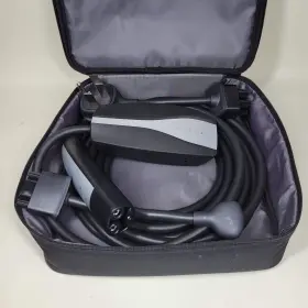 01789-00-m Tesla Universal Mobile Connector Charger #3