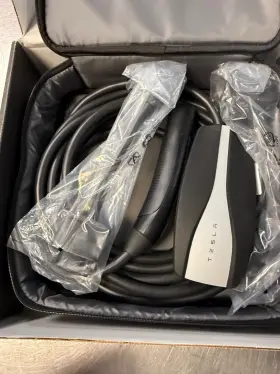 1763817-00-a Tesla Mobile Connector Bundle Gen 2 Model Brand New Never Used